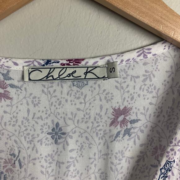 Chloe K Purple Floral Romper V Neck S Small - Picture 7 of 8